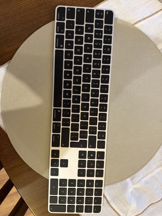 Apple Magic Keyboard cu Numeric Keypad+Touch ID - Silver
