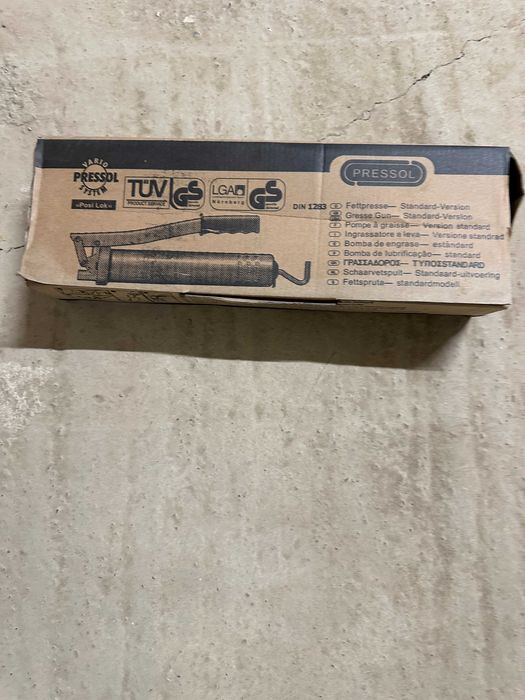 Pistol de gresat cu pârghie manuală si furtun - PRESSOL