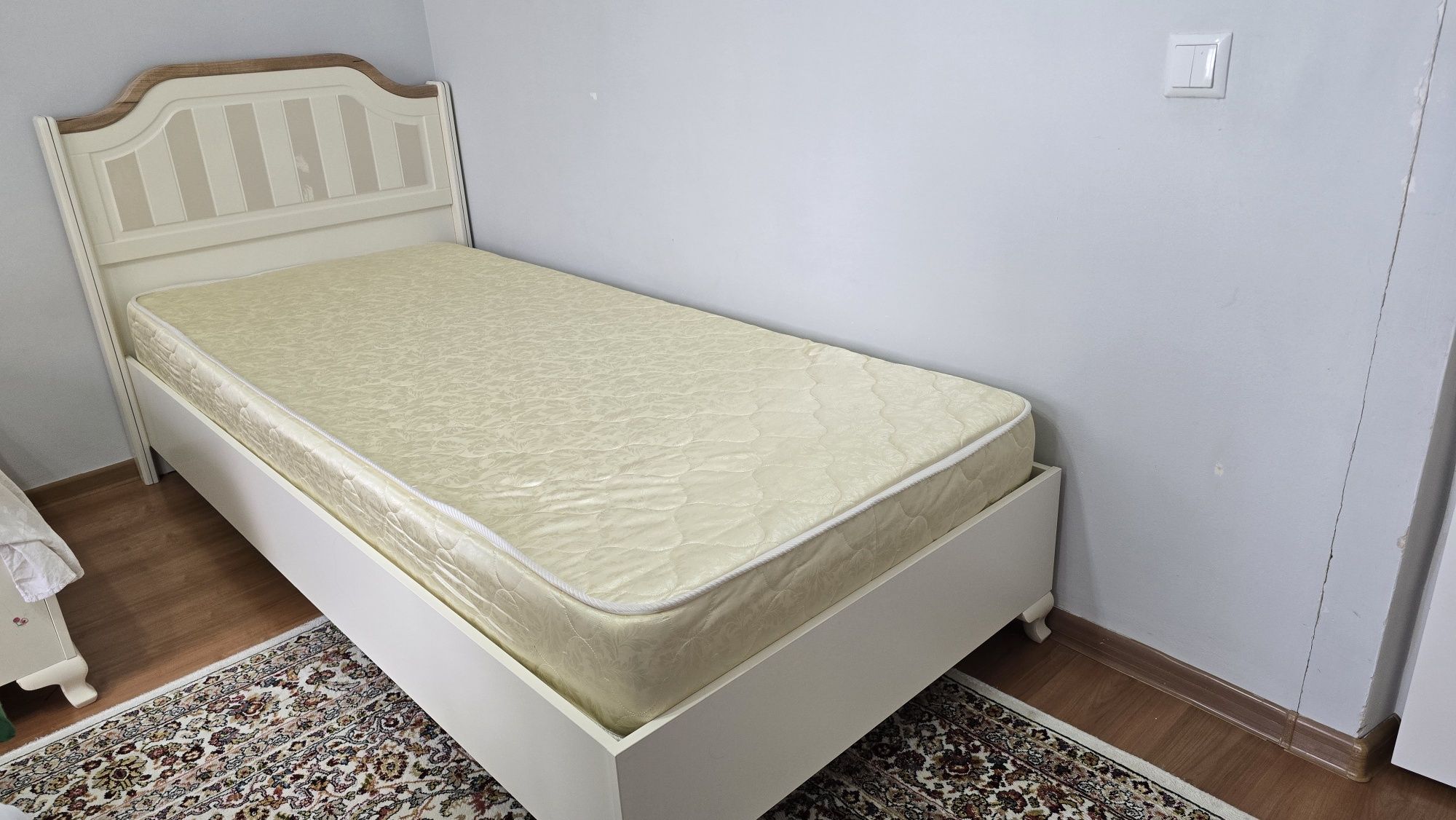Кровать продаётся