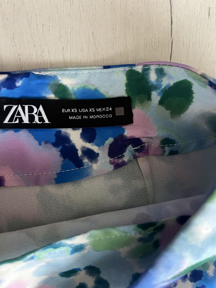 Пола панталонки ZARA