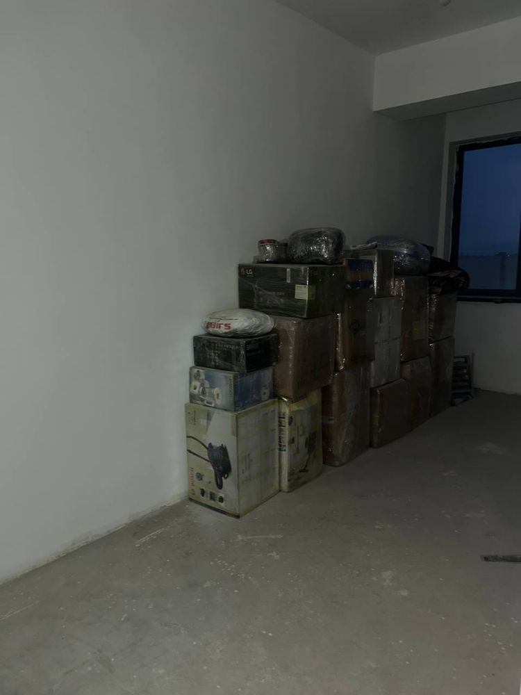 Keles karzinkan oldidi dom 11 etajli dommi 4 etaji