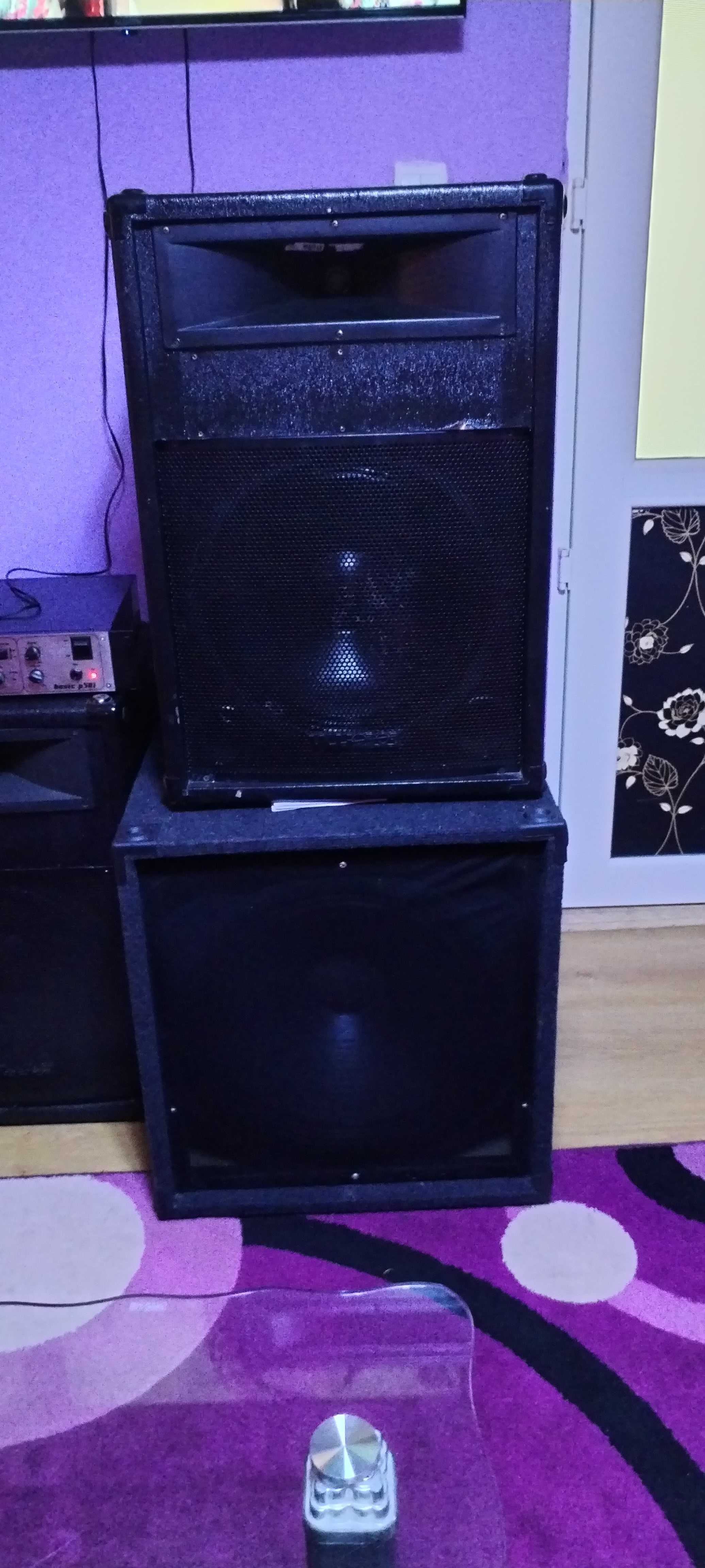 Vand bassi pe 18 inch 1200w boxe 15 inch 700w și amplificator Mark bas