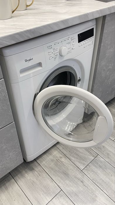 Стиральная машина Whirlpool 6 кг (б/у)