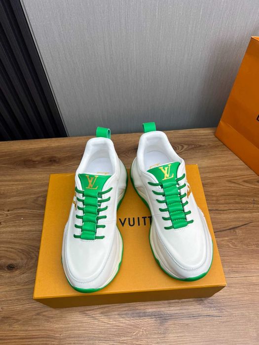 adidasi LV Louis Vuitton albi-verde-auriu si alte modele si marimi