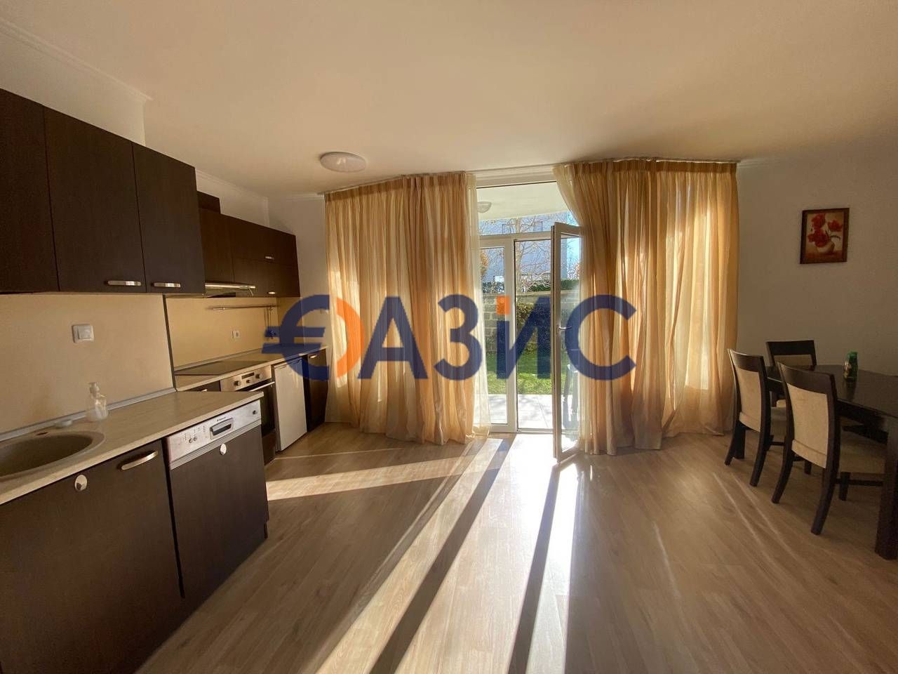 Продава се Тристаен апартамент в с. Равда, Област Бургас - 117 кв.м за 1240 €/кв.м - Снимка #7