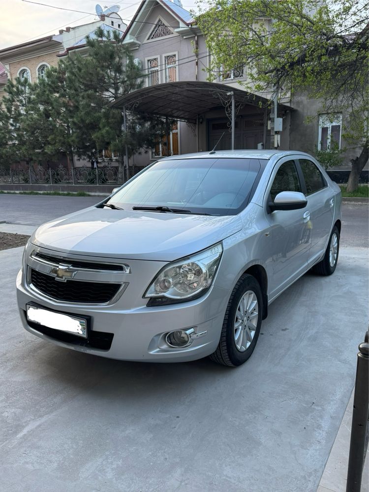 Chevrolet Cobalt Серый, 4 евро позиция 2014 г.