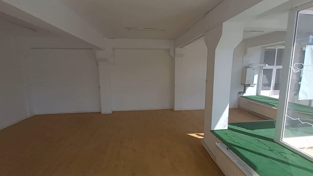 Spațiu comercial de închiriat Onesti