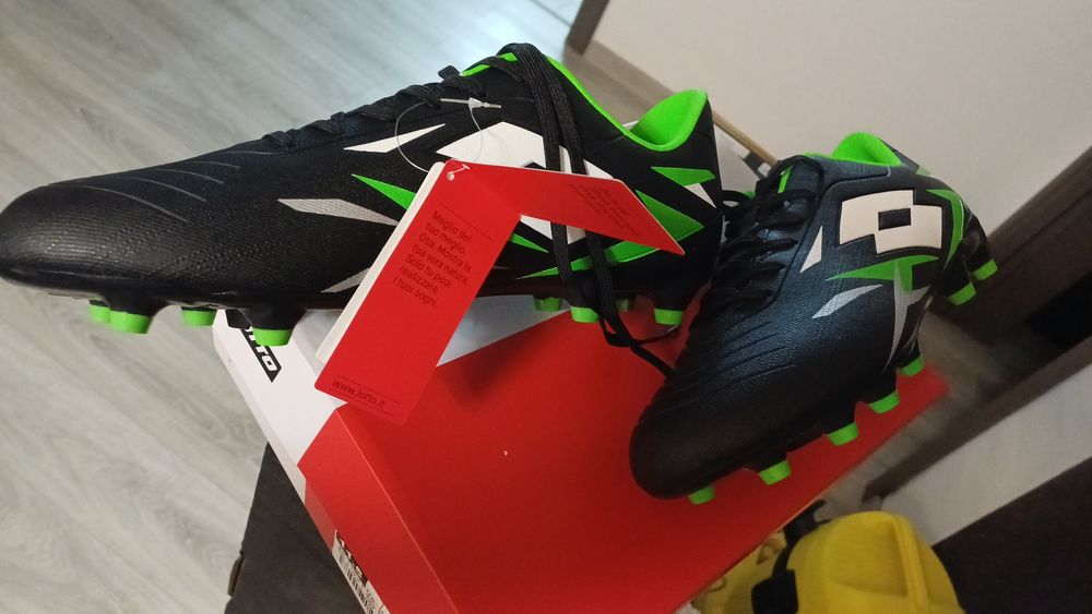 Ghete fotbal cu Lotto