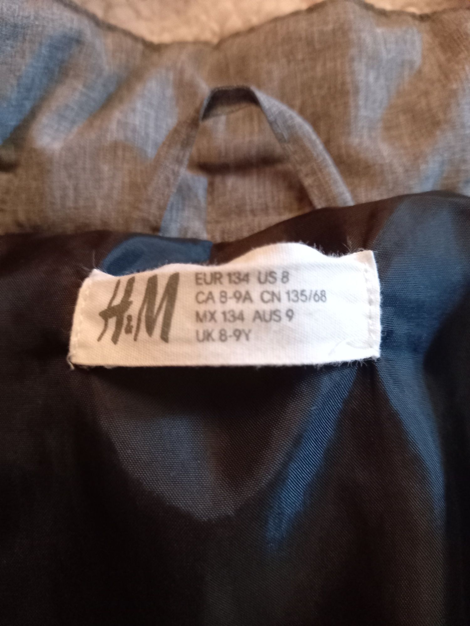 Зимно яке H&M за дете на 8-9 г.