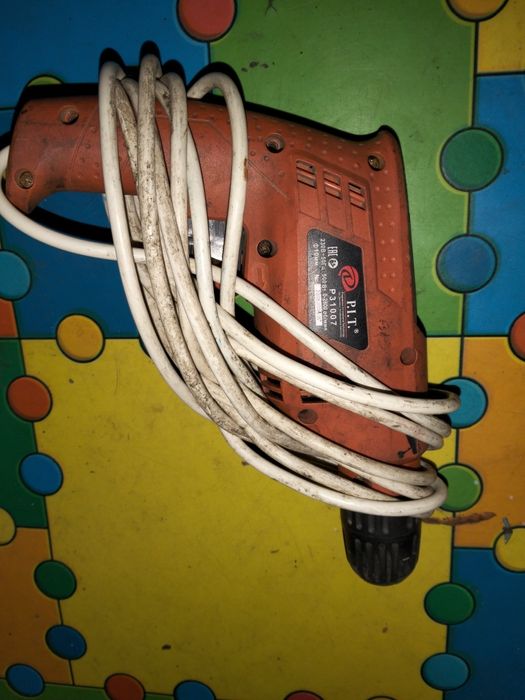 Шуруповёрт  шуруповерт