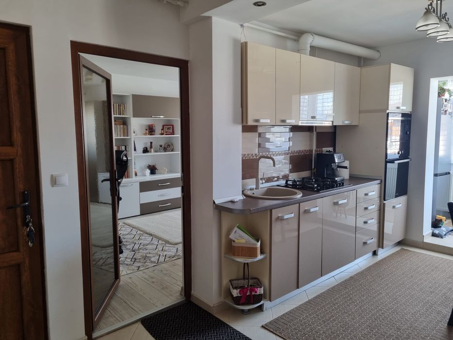 Apartament cu 2 camere