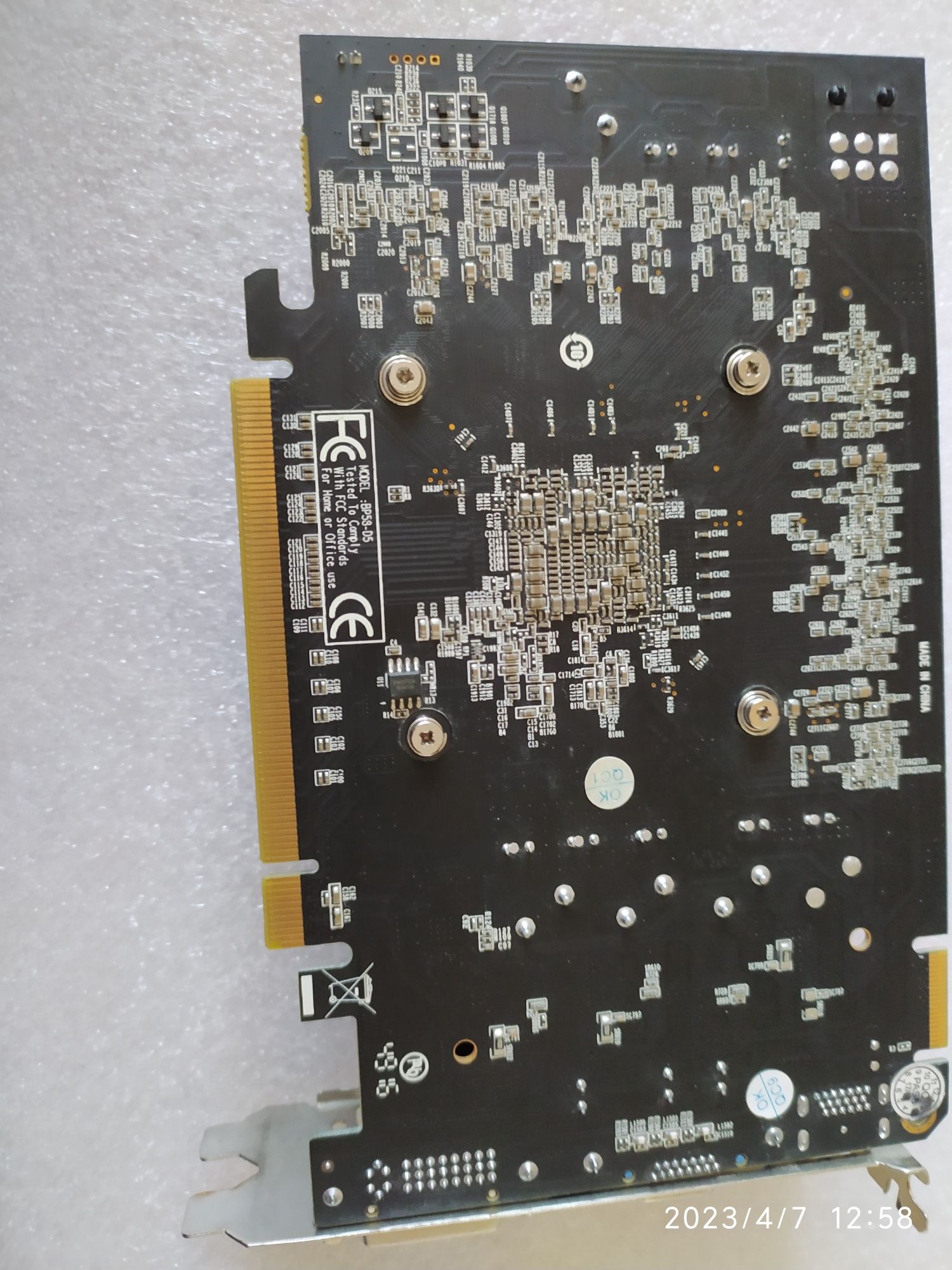 Видеокарта Veineda Radeon HD6850 2GB GDDR5 256Bit
Источник: https://a