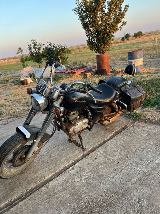 Vand motocicleta Lexmoto 125 cc Lowride