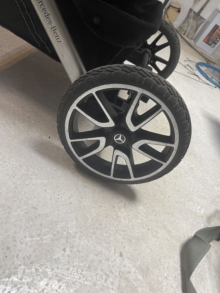 Детска количка Mercedes Benz Hartan