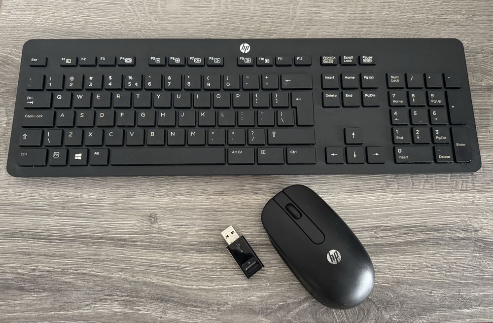 Kit tastatura + mouse HP - fara fir