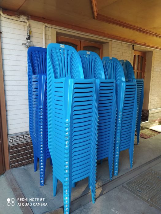 Пластмасс Стул Сотилади