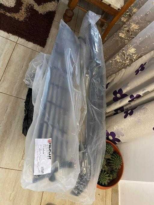 Dacia doker far dreapta și grila bara fata