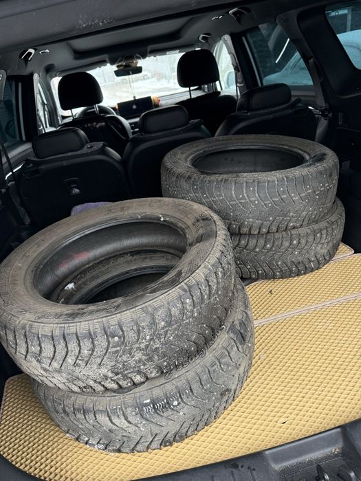 Продам зимние шины