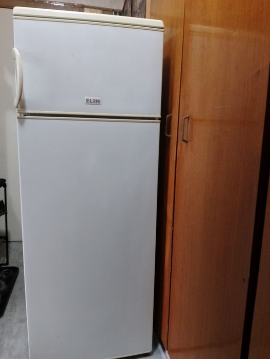 Продавам хладилник