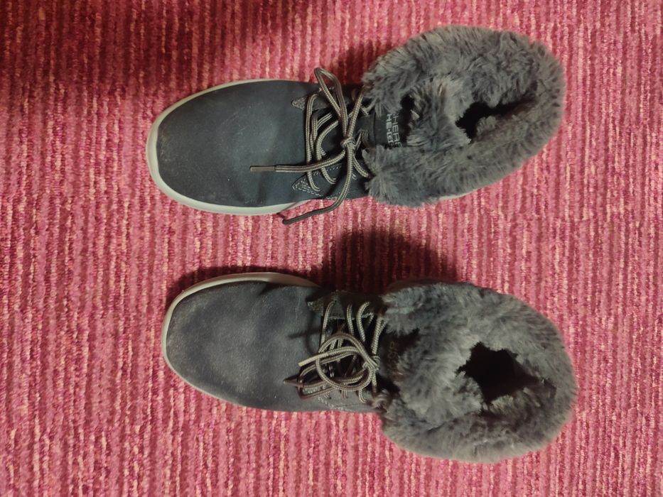 Ghete Skechers dama