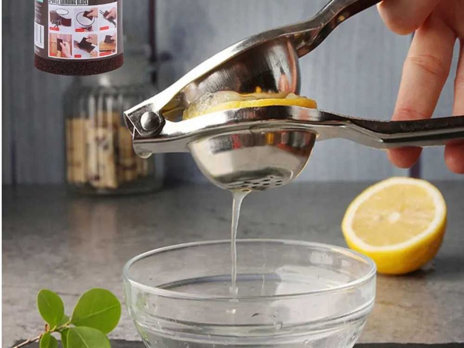 Ръчна преса за лимони и цитрусови плодове