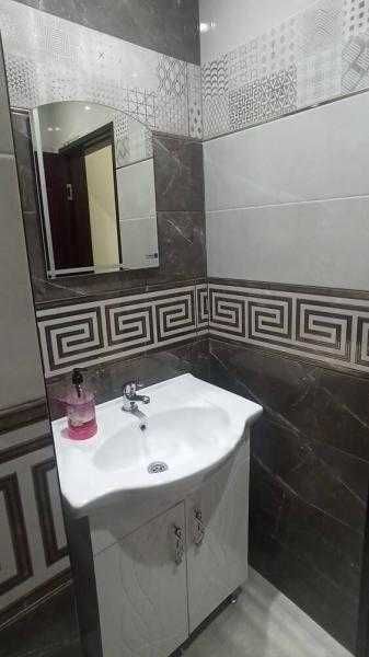 Дава се под наем Тристаен апартамент в Бургас, Лазур - 65 кв.м за 841.5 € - Снимка #6