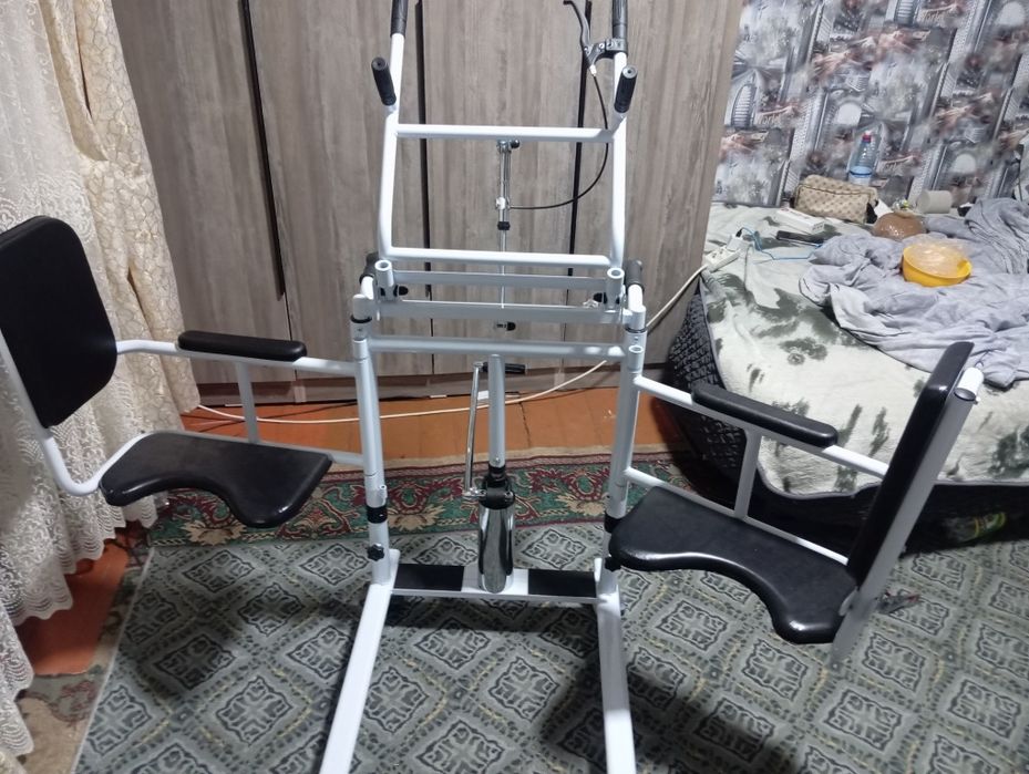 Кресло подъемник для инвалидов