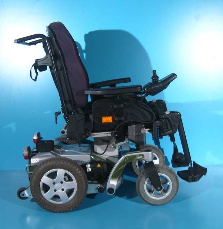 Carucior electric handicap Invacare Storm 4 - 6 km/h