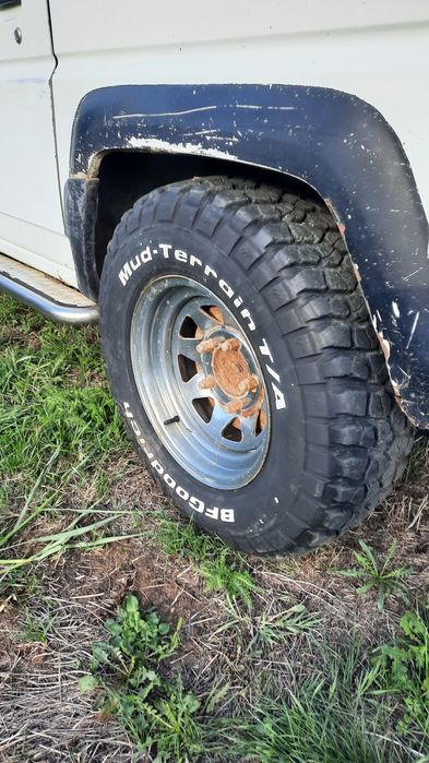 Dezmembrez Daihatsu Feroza