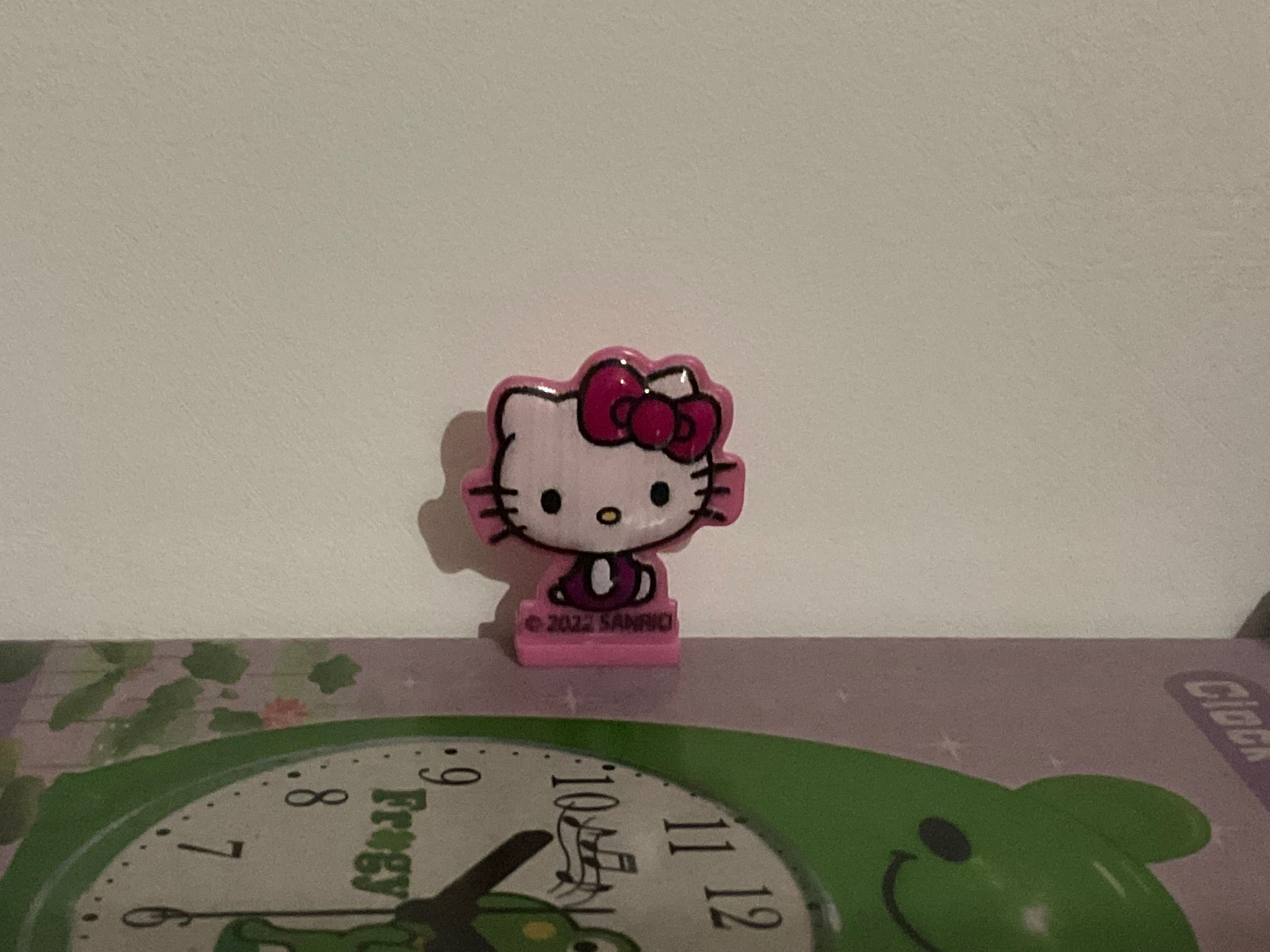 Hello kitty mini figures lot