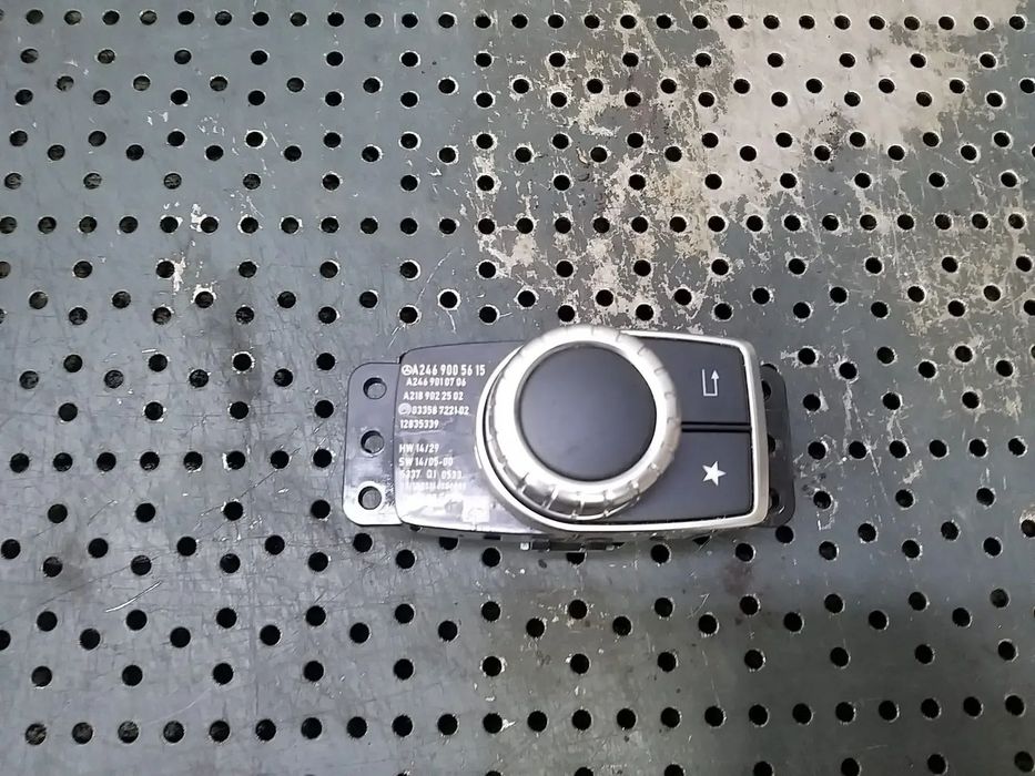 Joystick mmi mercedes cla x117 a2469005615 a2469010706 a2189022502 03358722102