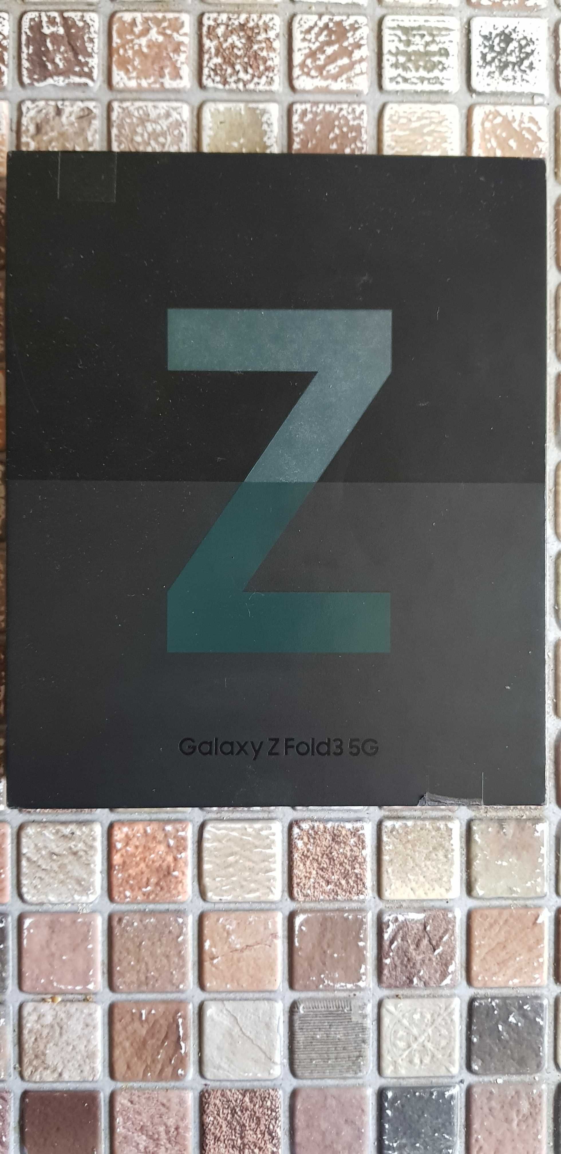 Samsung Galaxy Z Fold3 5G / 256GB