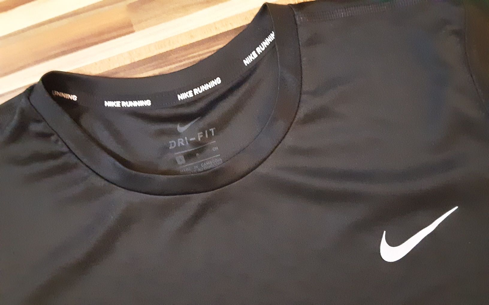 (S) NIKE PRO оригинални клинове/35лв тениска /35лв блуза/45