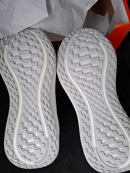 Нови маратонки Nike