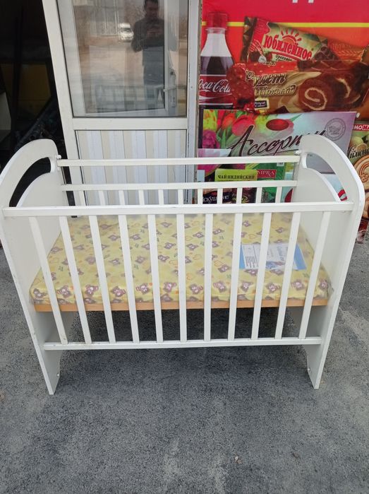 Манеж новый с матрасом