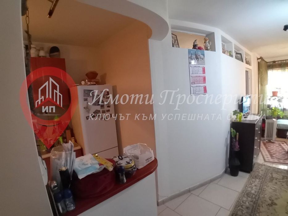 Продава се Двустаен апартамент в София, Център - 42 кв.м за 3572 €/кв.м - Снимка #2