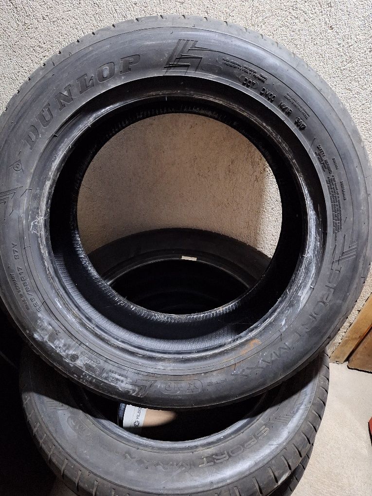 Гуми DUNLOP Sport Maxx 225/55R17