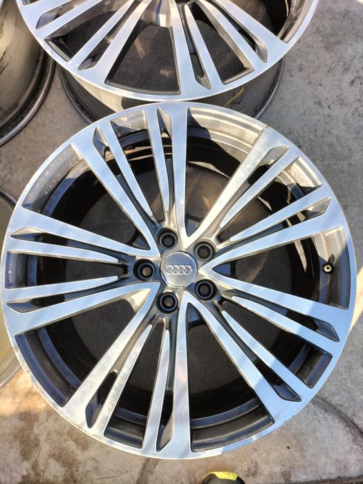 Джанти със зимни гуми  20цола 5x112 Audi A8 D5 / Ауди А8 Д5 2018г.