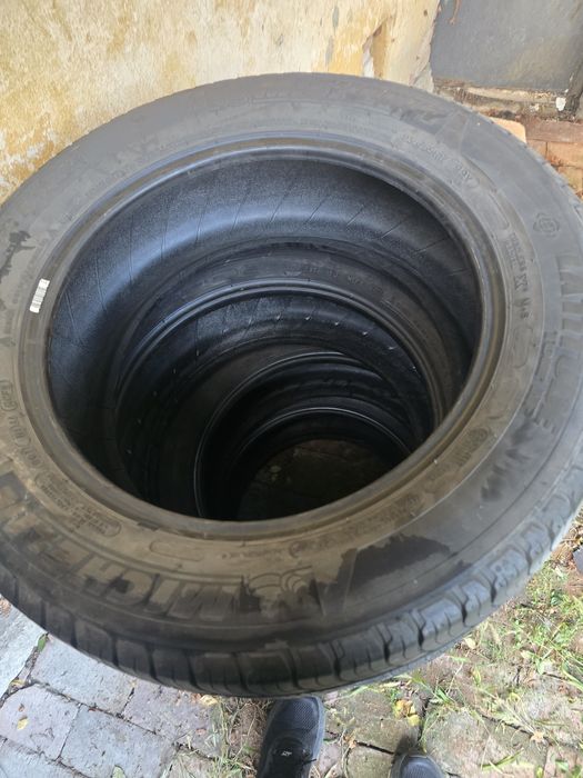 Vand cauciucuri 235 55 R17 ms