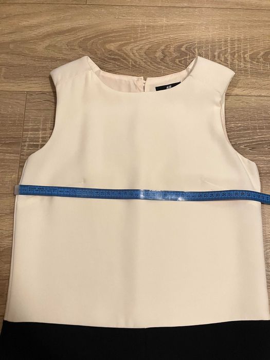 Rochie clasica alb negru H&M 34