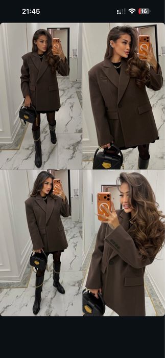 Продам пальто с широкими плечиками