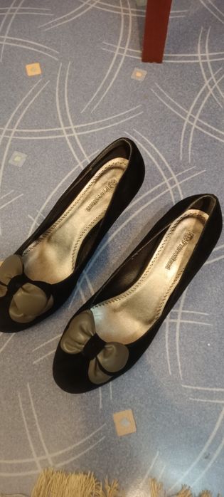 Продам очень красивые туфли