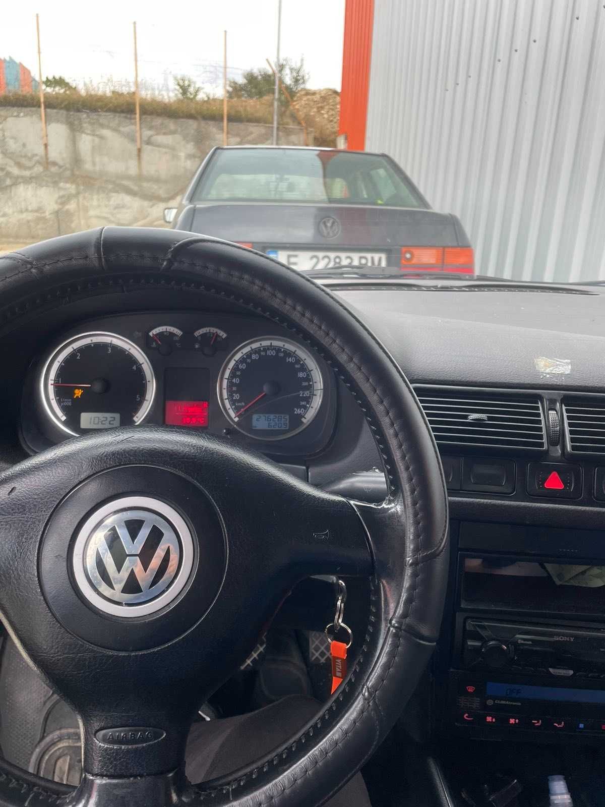 Продавам VW Golf 4 1.9 TDI 110 к.с.