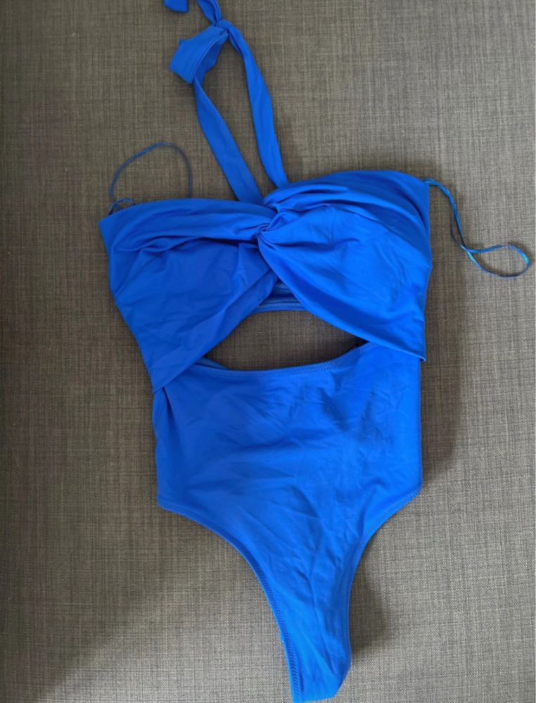 Costum de baie dama Zara Nou cu eticheta
