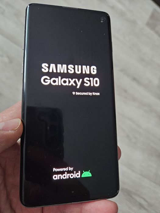 Продам Samsung S 10. 128 Gb.