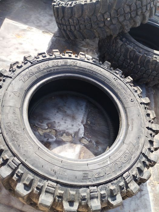 215/80r16. Și 255/70r16