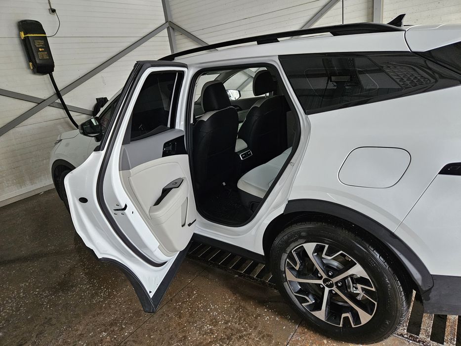 Продам кия спортейдж5