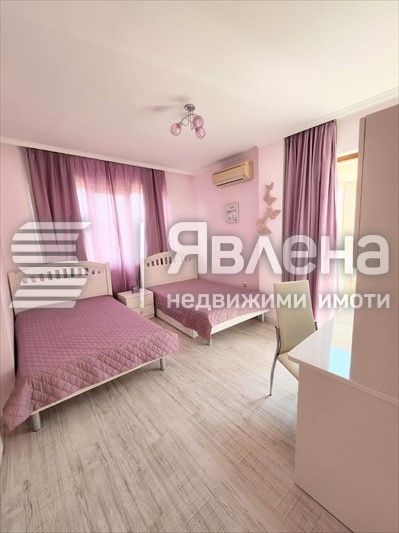 Къща под наем във Виктория хил с две спални