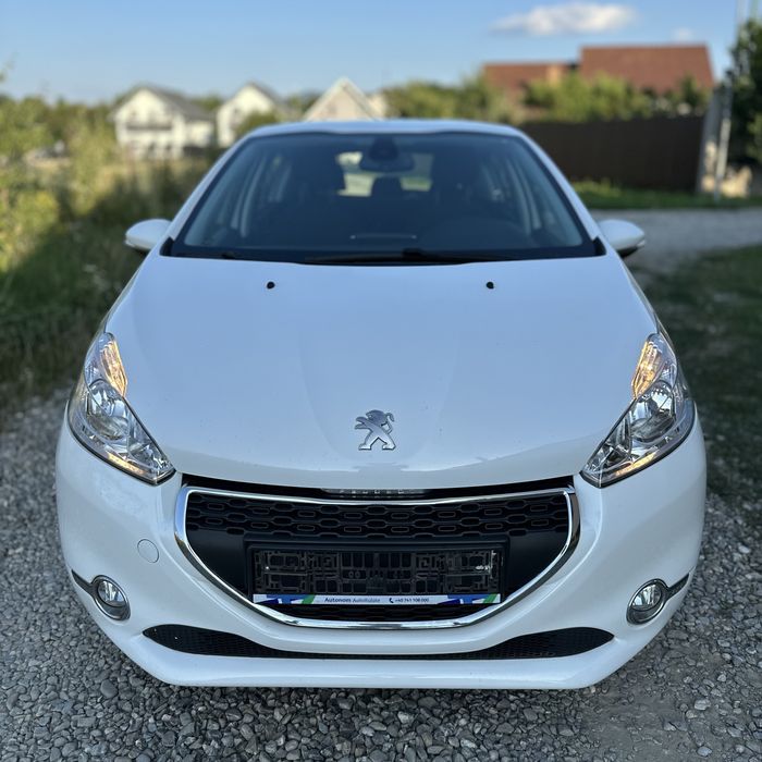 Peugeot 208 1.4 Benzina Euro 5 Navigatie/Senzori/Rate