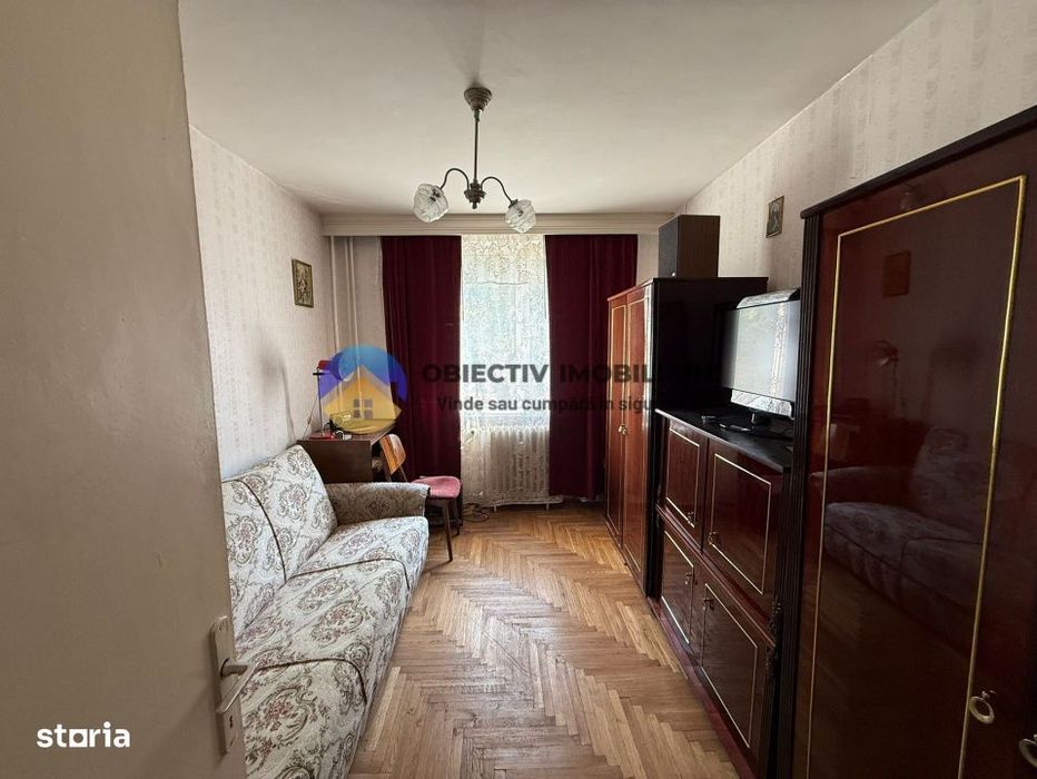 OCAZIE! Apartament 3 camere 75 MP -Etaj 1  Centru